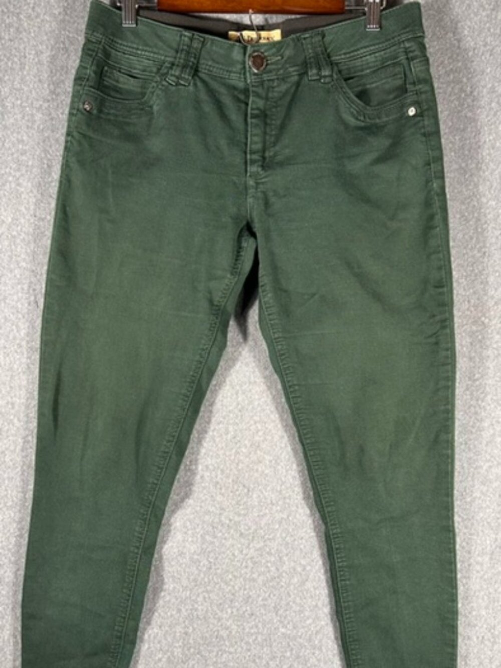 Democracy AB Technology Skinny Stretch Jeans Womens Sz 8 Forest Green Tapered